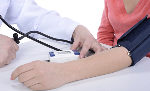 大安惠民村镇银行开展“关爱员工健康”体检活动